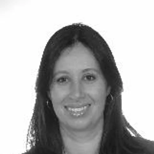 DRA. ELAINE