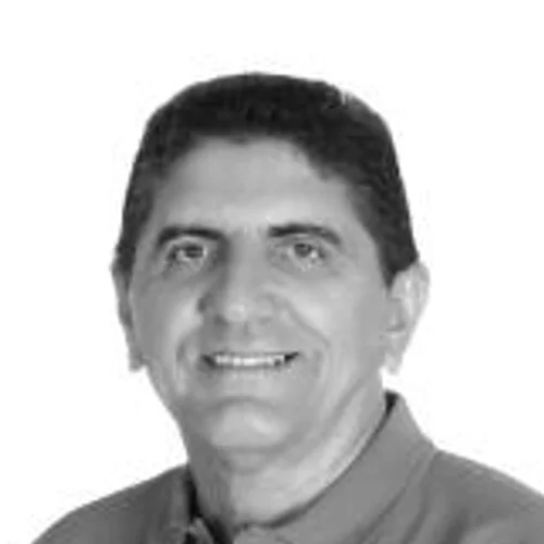 LUZIMAR CARLOS