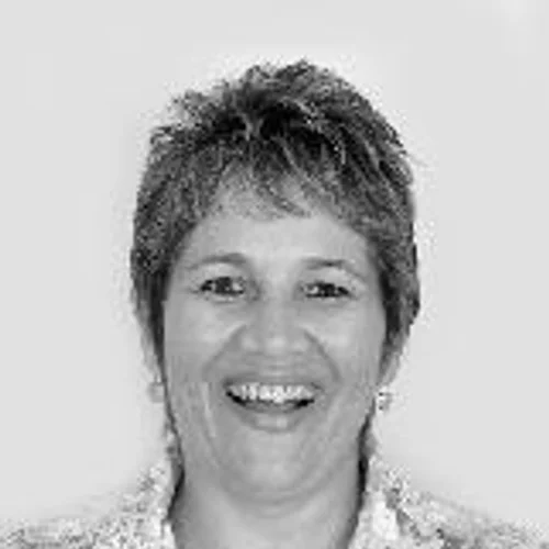 MARCIA PAZETTO