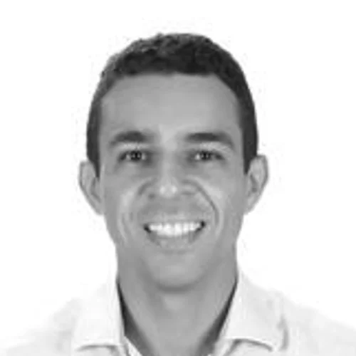 Prof. Carlos Ceara
