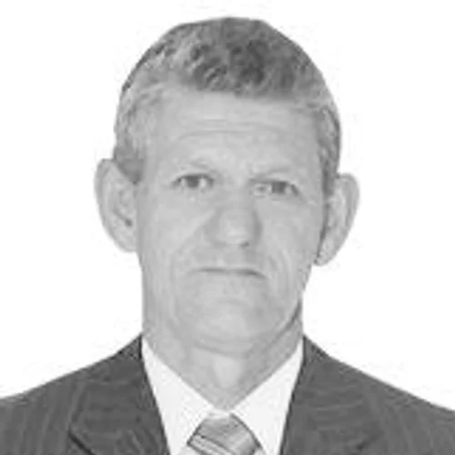 ADEMIR MACHADO