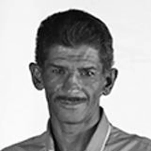 DINHA DO CAPOTE