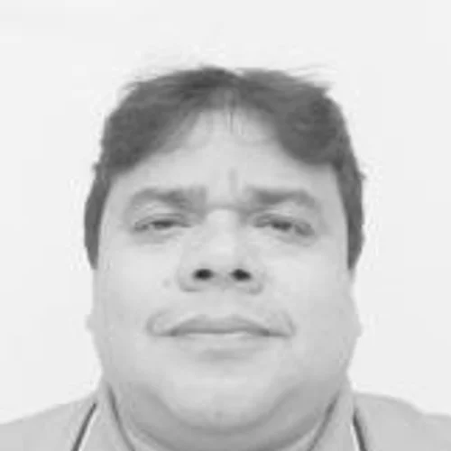PROF. MARQUINHOS SAPATEIRO