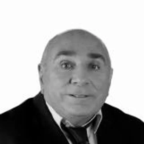 Dr Antonio Ferreira