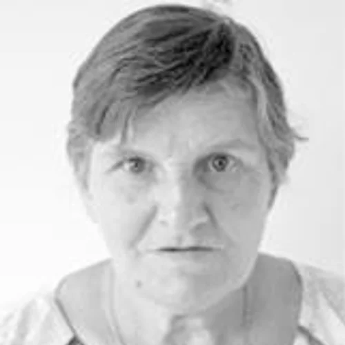 DONA ADÉLIA