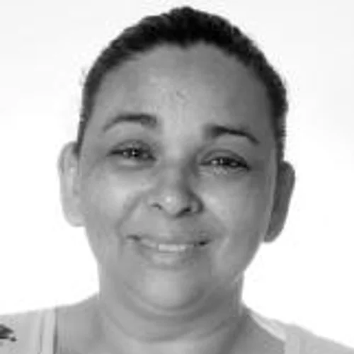 ELAINE COUTO