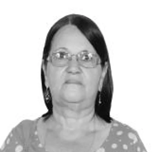 LUCIA DE PININHO