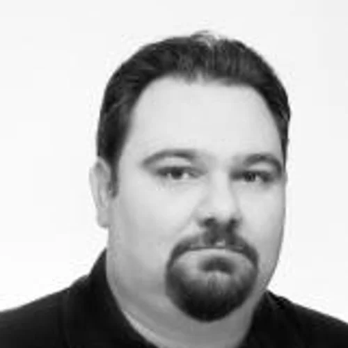 LUCIANO ALVARENGA