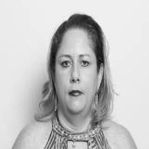 Diretora Ana Nery