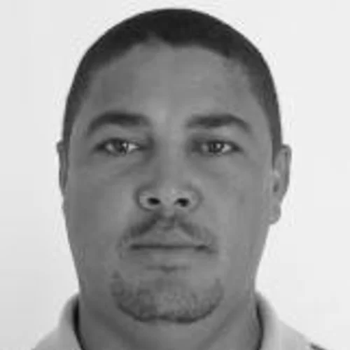 LUCIANO BARBOSA