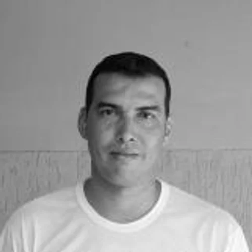 EDUARDO HOLANDA