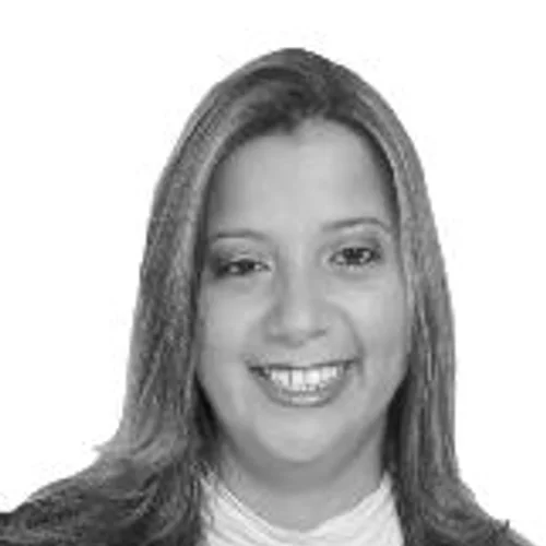 DRA. ALINE