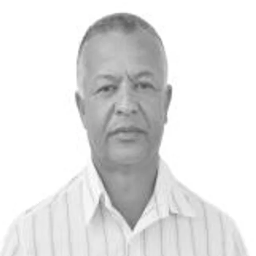 CLAUDINHO