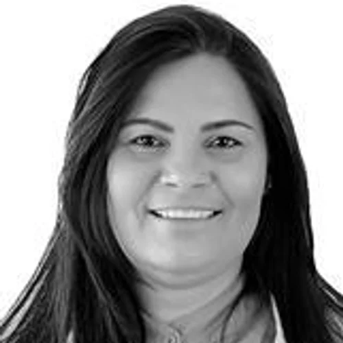 VANIA MARTINS LOCUTORA