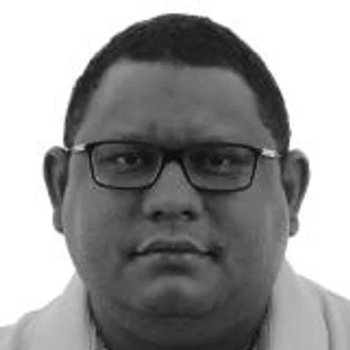 EVANDRO TAVEIRA
