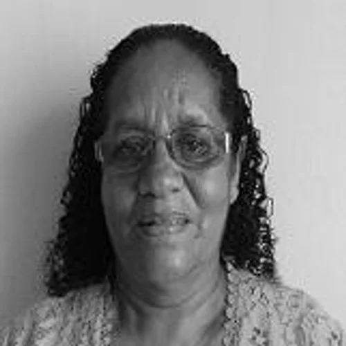IRMÃ AIDA