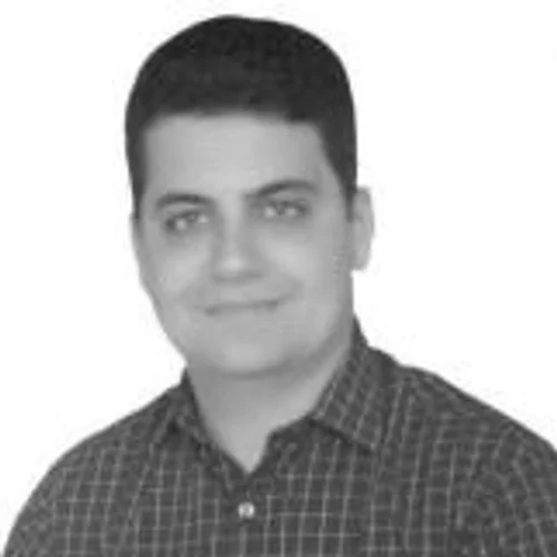 LUIS GUSTAVO