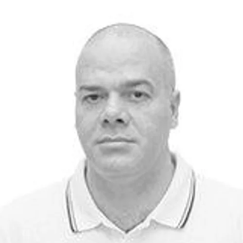 CARLOS PORTUGA