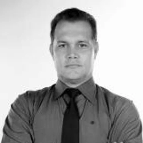 Dr Márcio Laurindo