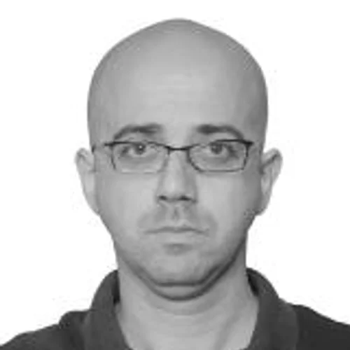 PROFESSOR ANDRÉ ANDRÉ