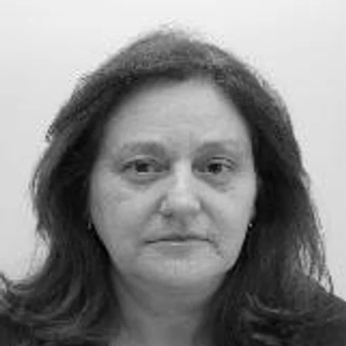 PROFESSORA CARMINHA