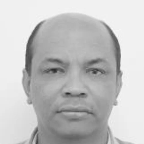PROFESSOR ADENILSON
