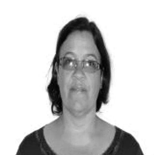 DORA DE VALDECI