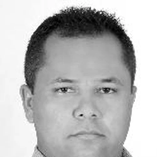 LUCIANO ROCHA