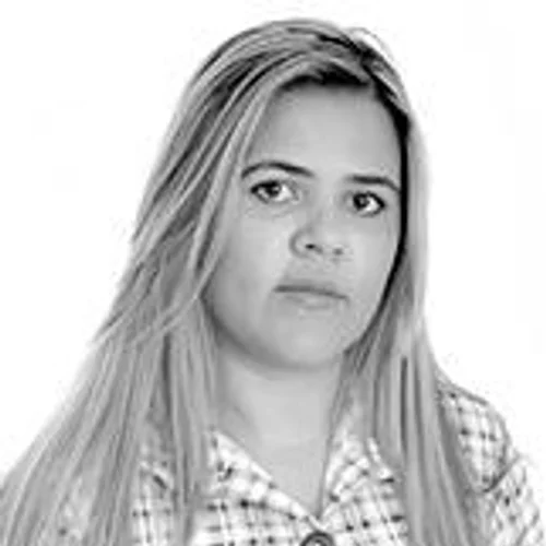 Evania Dias