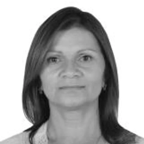 Leânia Novais