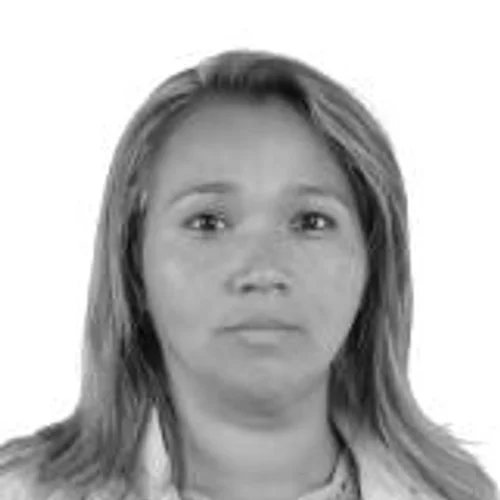 LINDA CORRETORA