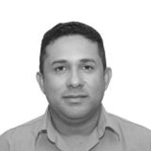 MARQUINHO LUZIA
