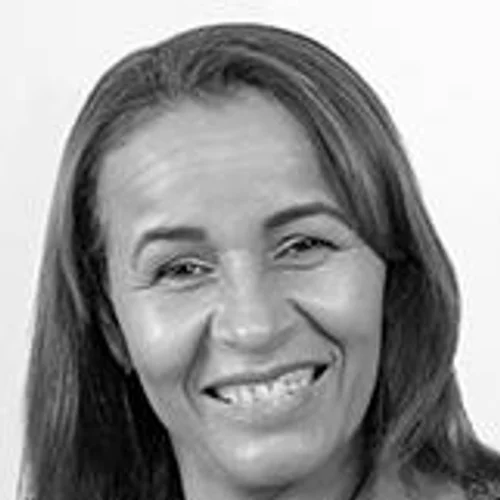 LIA DE PIMENTEIRA