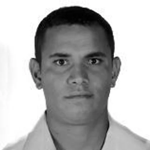 VINICIUS GUIMARÃES