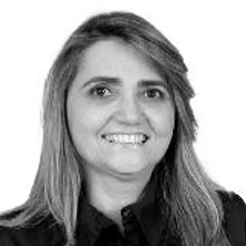 CLAUDÊNIA CAVALCANTE