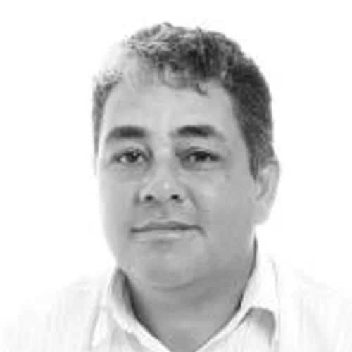 ELIAS PERNAMBUCO