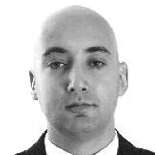 Carlos Almada