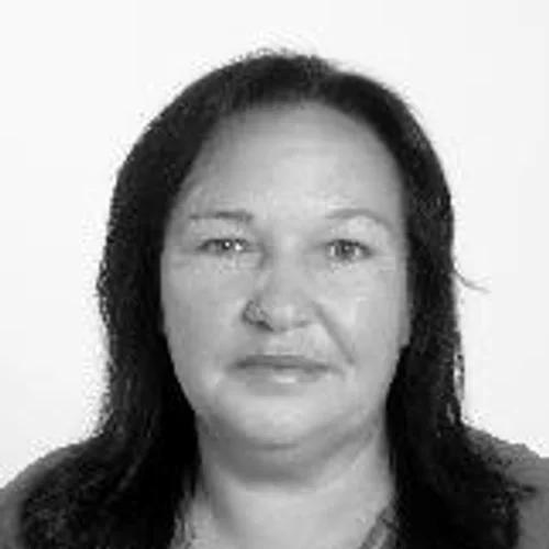 TIA LÚCIA