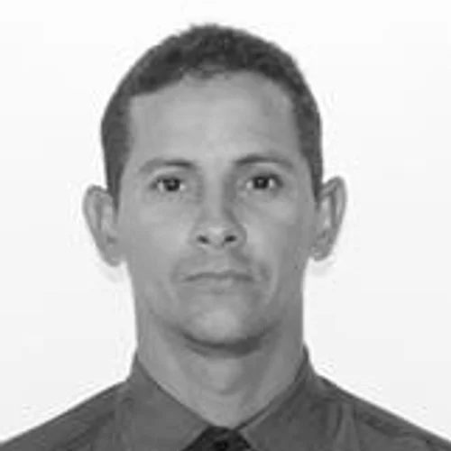 DENNIS CASTRO