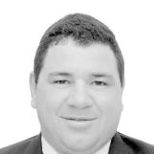 LEANDRO BARROS