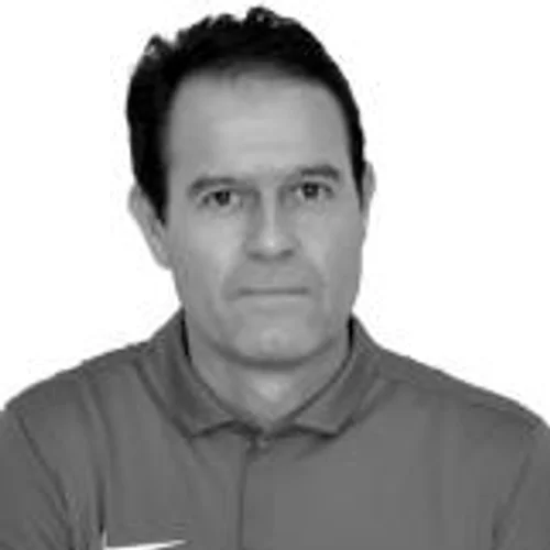 ROGÉRIO TUNGA