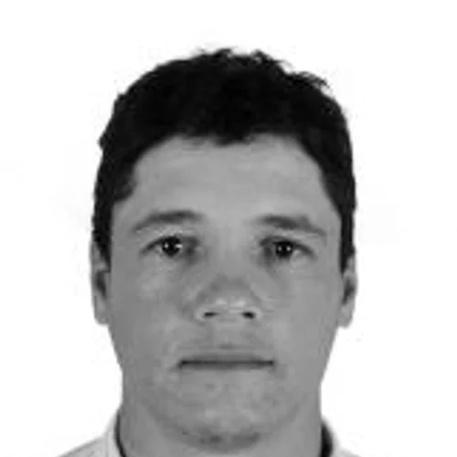 VITOR AMADOR