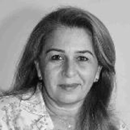 SHIRLEY BRITO