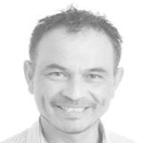 CARLOS LARA