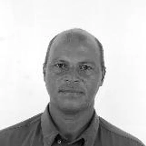 IRMÃO ROBERTO