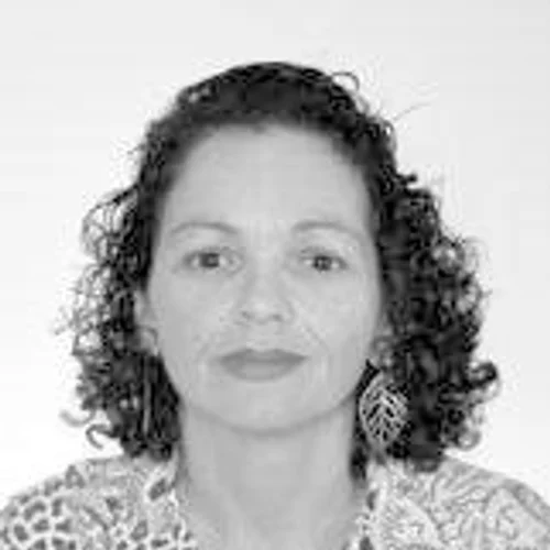 Sheila Moura