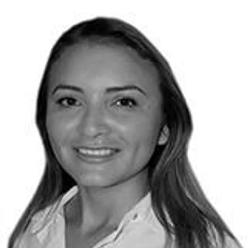 KÉZIA