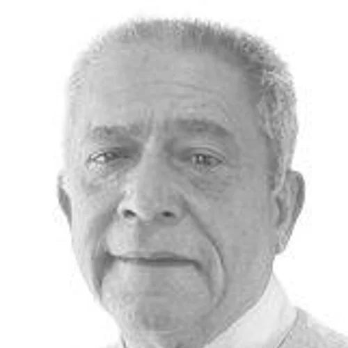 Dr. Marco Mixirica
