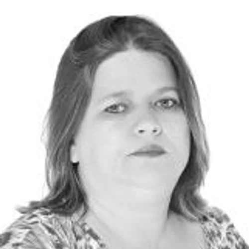CLAUDETE LEÃO