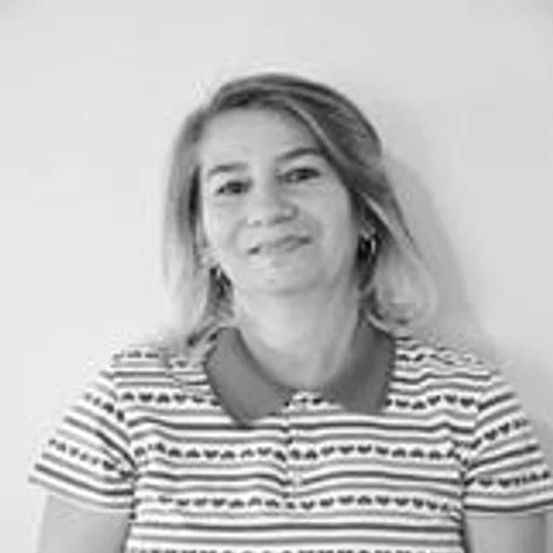 Estela Parra